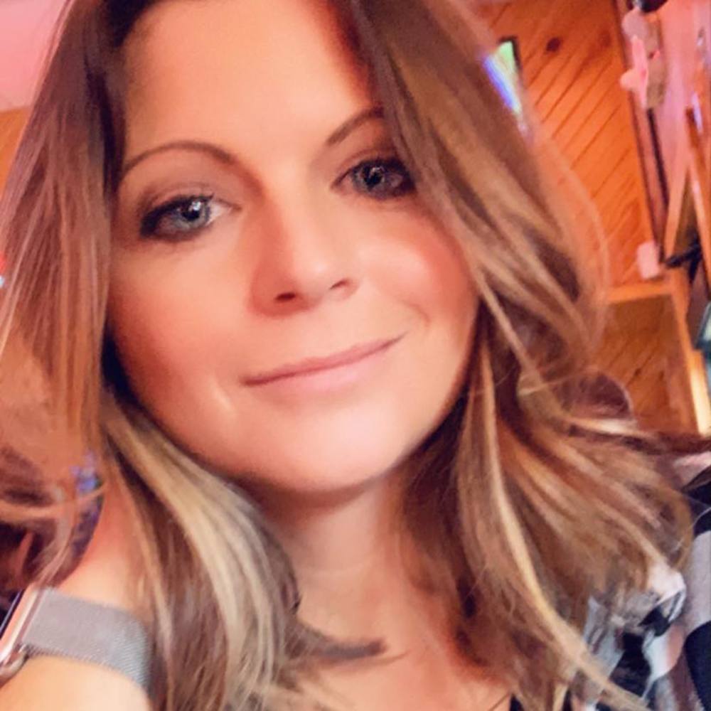 Meet your Posher, Angie